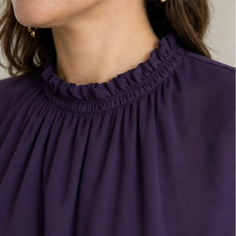Lilac Button Blouse - Picture 4 of 6